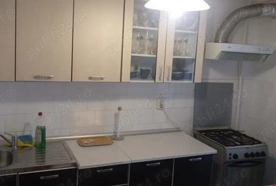 I proprietar inchiriez apartament 2 camere in Resita - 4