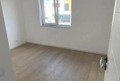 Apartament cu 3 camere decomandat în Central - 3