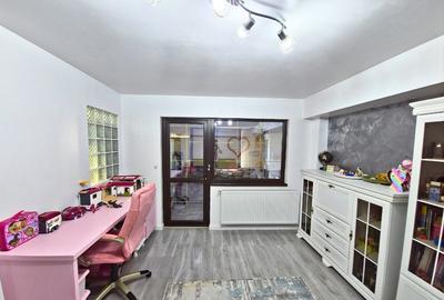 APARTAMENT 3 CAMERE, 81 MP - CENTRALA PROPRIE - RENOVAT - 4