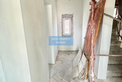 Casă individuală cu 7 camere cu Canalizare în Central - 14