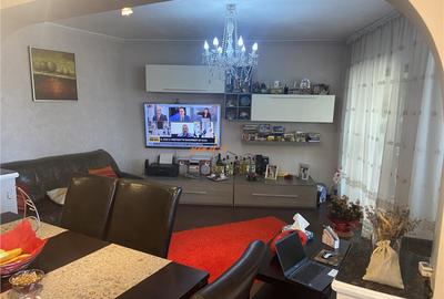 Apartament 3 camere , zona centrala - Unitatea de pompieri , - 2