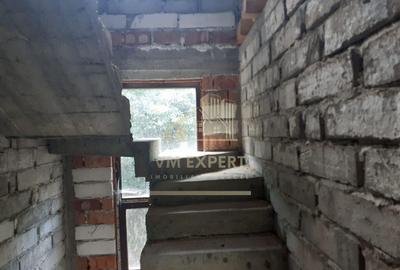 VILA 8 CAMERE, TEREN 5000 MP CAMPULUNG, APA SARATA - 3