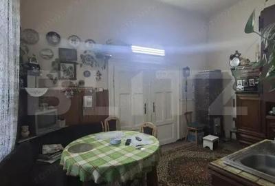 Apartament cu 4 camere semidecomandat în Ultracentral - 4