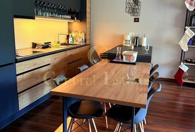 Apartament cu 3 camere, mobilat în Central