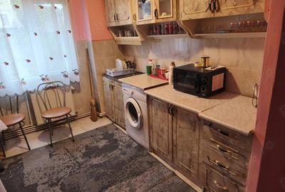 Inchiriez ap 2 camere - 1