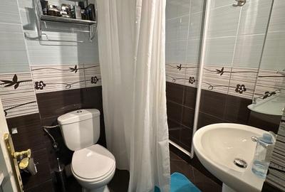 Apartament cu 3 camere decomandat în Metalurgie - 2