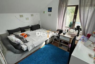 Casă cu 5 camere cu Garaj în Central - 11