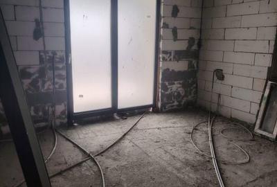 Casă cu 4 camere cu Teren 250 Mp în Cernele - 14