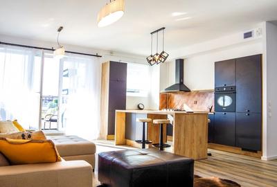 Apartament cu 4 camere decomandat, mobilat în Aviației