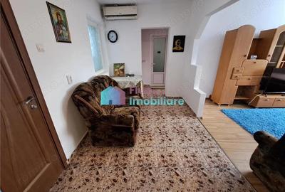 Apartament cu 3 camere decomandat în George Enescu - 16