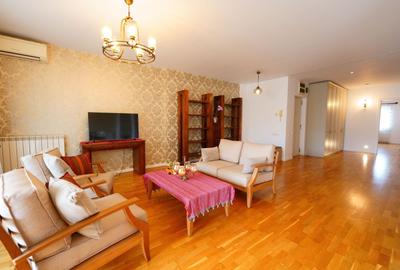 Apartament cu 3 camere decomandat, mobilat în Central - 25
