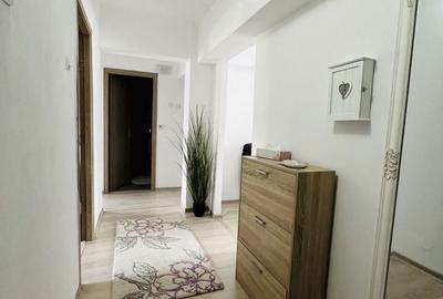 Apartament cu 3 camere în Petros