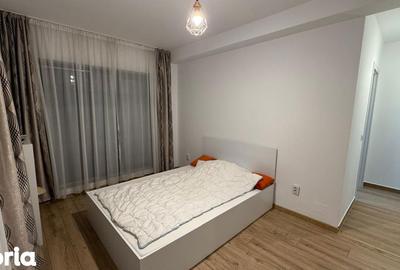 Apartament cu 3 camere semidecomandat în Florești - 9