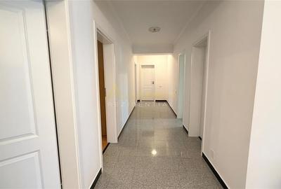 Casă cu 9 camere cu Teren 450 Mp în Berceni - 25