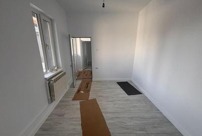 Casa complet renovata - ideala pentru locuinta, birouri sau investitie | - 9