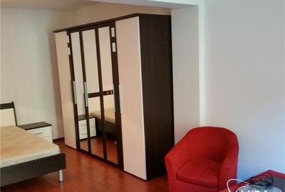 Apartament cu 3 camere decomandat în Central - 9