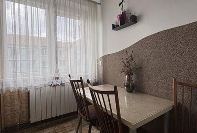 Apartament cu 2 camere semidecomandat în Central - 3