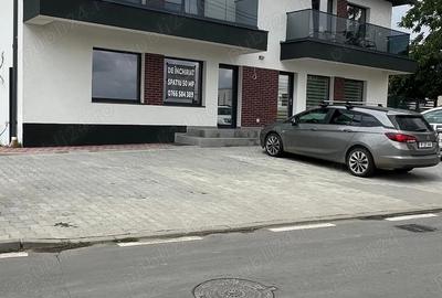 Spațiu comercial, de 50 mp, în Central - 5