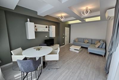 Apartament cu 2 camere decomandat în Calea București