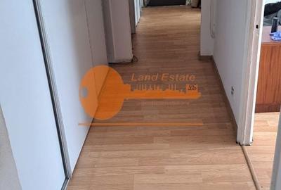 Apartament cu 3 camere decomandat în Colentina - 2