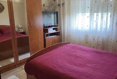 Apartament cu 2 camere decomandat în Central - 3