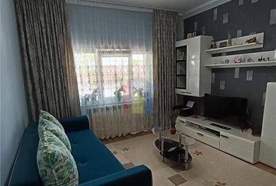 VILA, P 1, Caramida si Boltari, zona Centru - 9