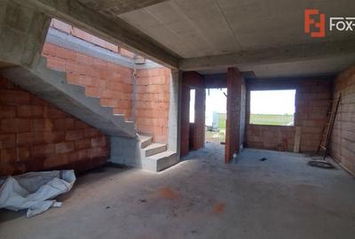 Duplex cu 4 camere cu Teren 304 Mp în Săcălaz - 14