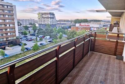 Apartament cu 2 camere decomandat, mobilat în Tractorul - 11