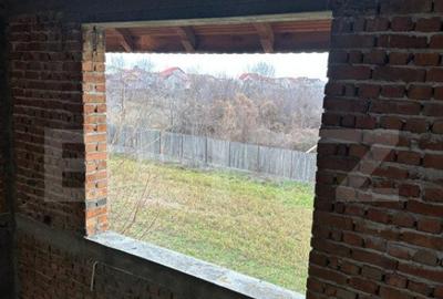 Casa de vanzare la rosu, 10 camere, 246,50 mp, zona Exterior - 3