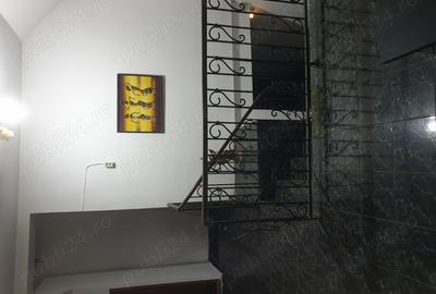 Casă cu 3 camere cu Teren 150 Mp în Calea București - 1