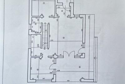 Casă cu 4 camere în Cârcea