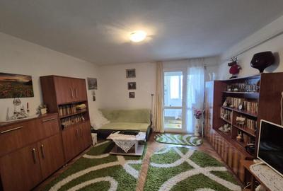 Garsoniera, et. 2, str. Slt. M.C. Oancea - zona Grivi?ei Garsoniera, et. 2, str. Slt. M.C. Oancea - zona Grivi?ei - 4