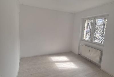 Apartament cu 2 camere decomandat în Baba Novac - 10
