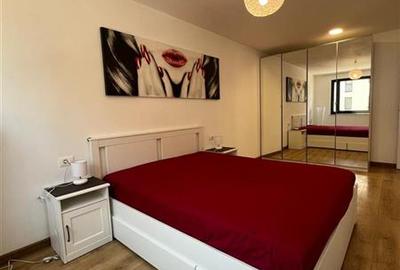 Apartament cu 2 camere decomandat, mobilat în Tractorul - 3