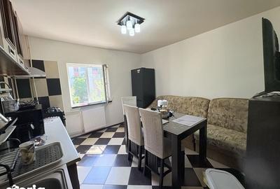 Apartament cu 2 camere decomandat în Craiovița Nouă - 3