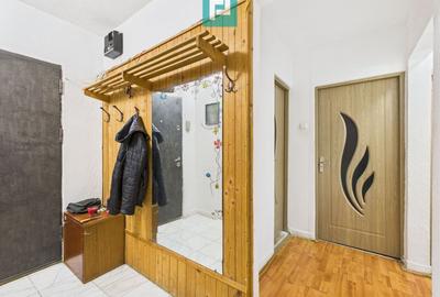 Apartament spațios cu 3 camere, decomandat - 13