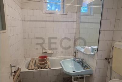 RECO Apartament 4 camere, decomandat, Zona Cantemir - 4