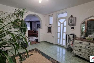 Casă cu 3 camere cu Canalizare în Unio - 9