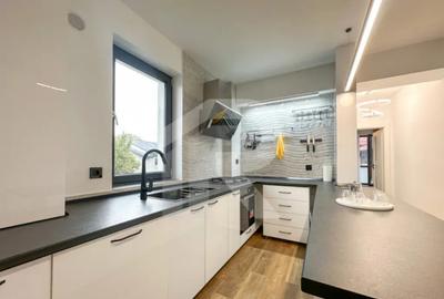 Apartament cu 3 camere semidecomandat, mobilat în Eroii Revoluției - 13