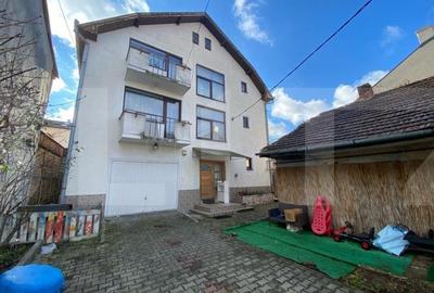 Casa individuala 6 camere, 244mp, teren 408 mp, zona 7 strazi, Gruia