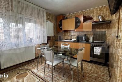 Casă cu 5 camere decomandat cu Teren 154 Mp în Craiovița Nouă - 11
