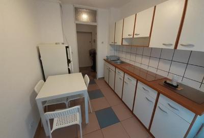 Apartament cu 2 camere decomandat în Centrul Civic - 2