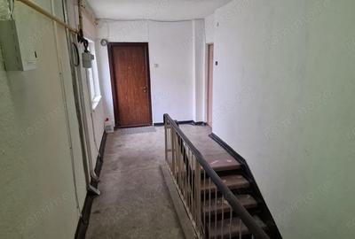 Apartament cu 3 camere decomandat în Ștefan cel Mare - 2