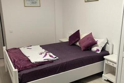 Apartament cu 3 camere decomandat, mobilat în Decebal - 8