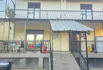 Casă cu 6 camere în 22 Decembrie - 9