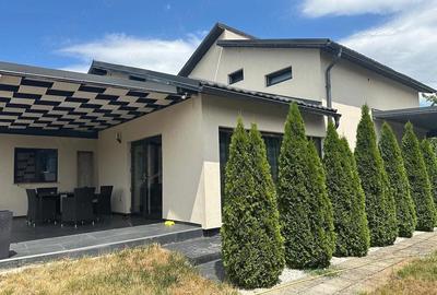 Casă cu Teren 720 Mp în Central - 9