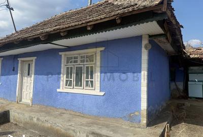 Casă cu 2 camere cu Teren 1191 Mp în Canta - 2