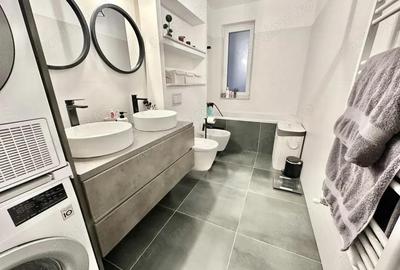 Casă cu 3 camere cu Teren 216 Mp în Moșnița Veche