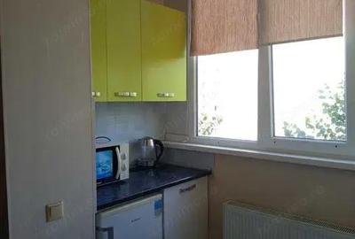 Garsonieră decomandată în Unirii - 2