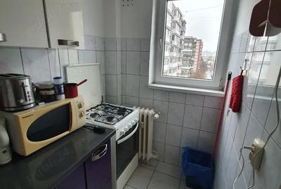 Garsonieră semidecomandată în Vitan - 1